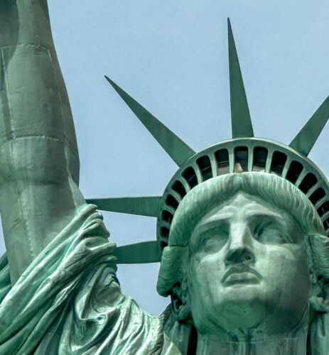 Du génie de quel sculpteur la statue de la Liberté est-elle née ? 