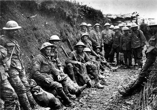 En quelle année a eu lieu la bataille de Verdun faisant 700 000 morts ? 