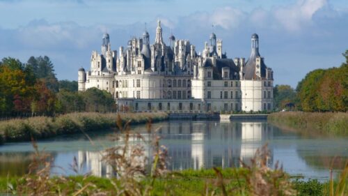 Combien la France compte-t-elle de châteaux ? 
