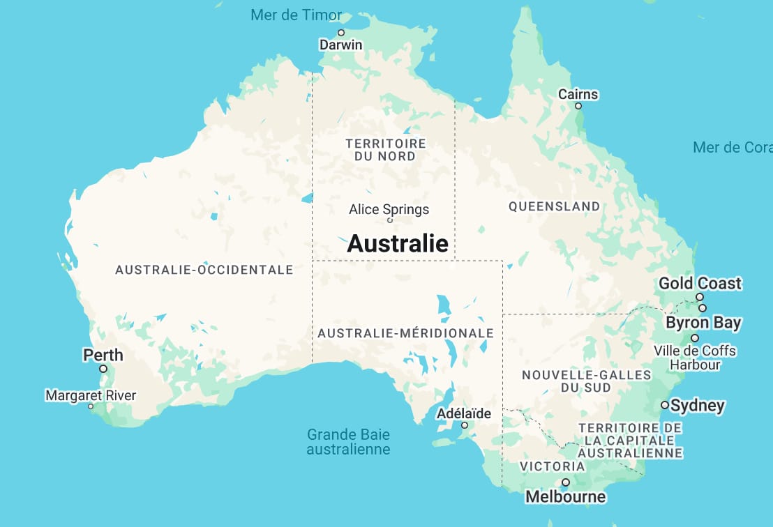 Quelle ville se situe en plein centre de l’Australie ? 