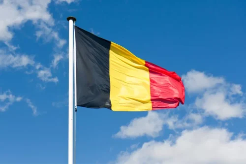 La Belgique possède des volcans. Vrai ou faux ? 