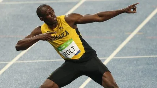 Quel est le temps record détenu par Usain Bolt pour parcourir 100 m ? 