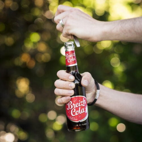 Il existe plus de 400 marques locales de cola en France. Vrai ou faux ? 