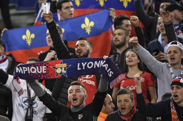 Quel est le nom du plus grand groupe de supporters du club de football de Lyon ? 