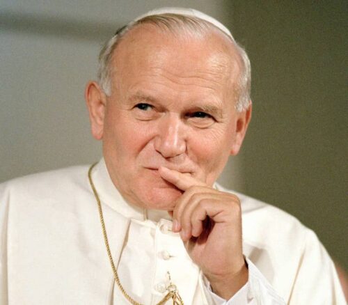 De quel pays était originaire le pape Jean-Paul II ? Jean Paul II