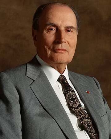 De quelle commune François Mitterrand a-t-il été maire durant plus de 20 ans ? 