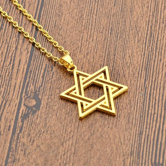 Quel le nom donné au symbole du judaïsme ? étoile Juive