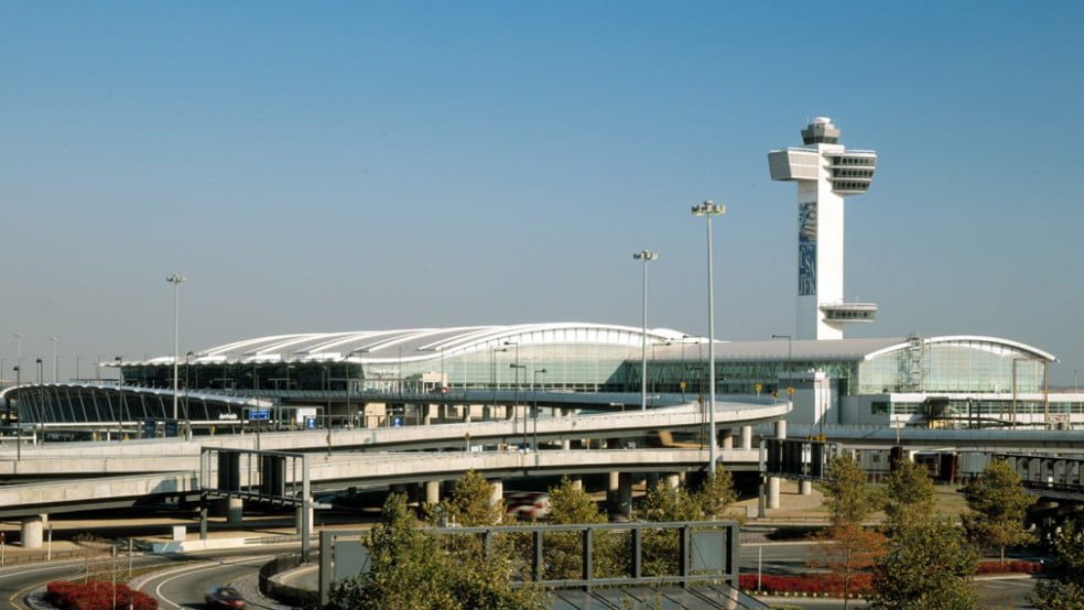 Quel est le nom du plus gros aéroport de New York ? Aeroport New york
