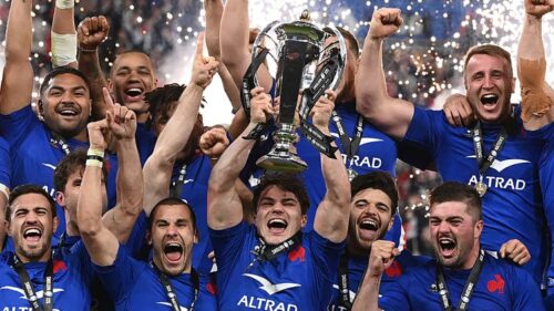 En 2022, le XV de France remporte le tournoi des Six Nations en réalisant un Grand Chelem. Vrai ou Faux ? 