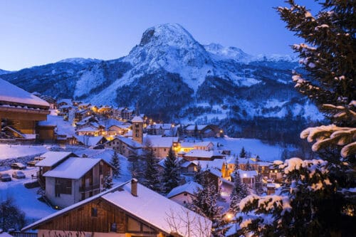 Les 3 Vallées est le plus grand domaine skiable d’Europe. Vrai ou faux ? 