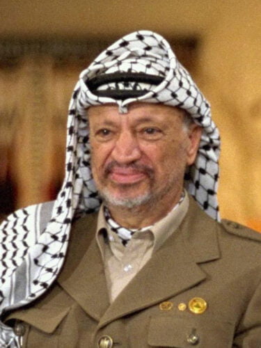 De quel État Yasser Arafat était-il le leader ? 