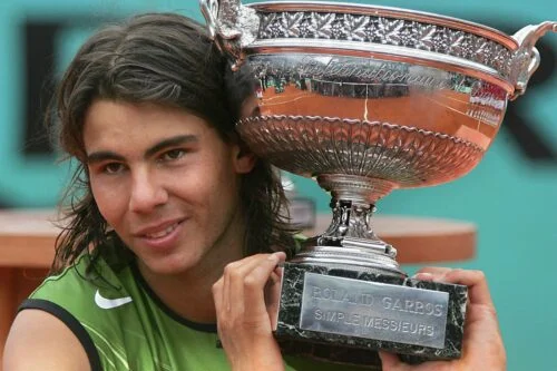 Le tennisman Rafael Nadal n'a jamais perdu dans une finale simple messieurs de Roland-Garros. Vrai ou faux ? 
