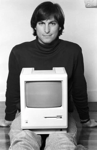 Dans quelle entreprise Steve Jobs a-t-il eu un rôle majeur dès 1986 ? 