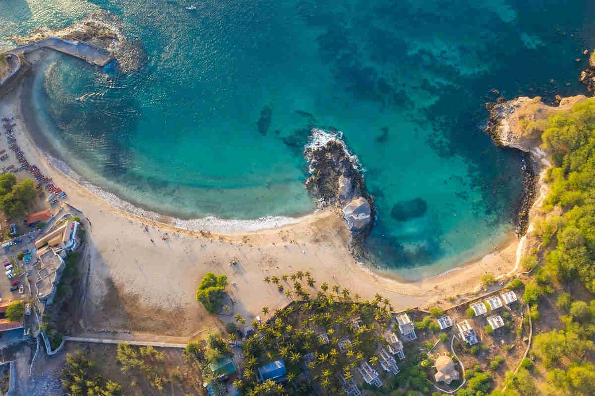 À quel continent le Cap-Vert est-il rattaché ? 