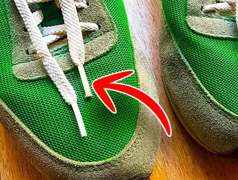 Comment s’appelle la partie en plastique ou métal se trouvant au bout du lacet ? 