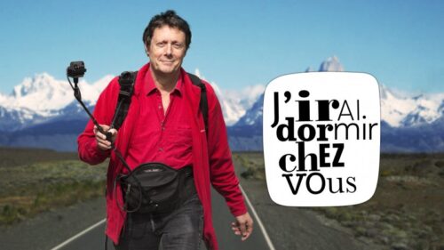 Quel est le nom de l’animateur de la série de reportages “J’irai dormir chez vous” ? 