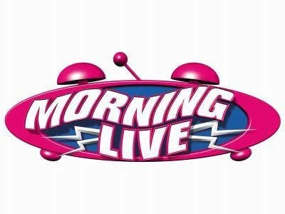 Qui a présenté “Morning live” sur M6 de 2000 à 2003 ? 