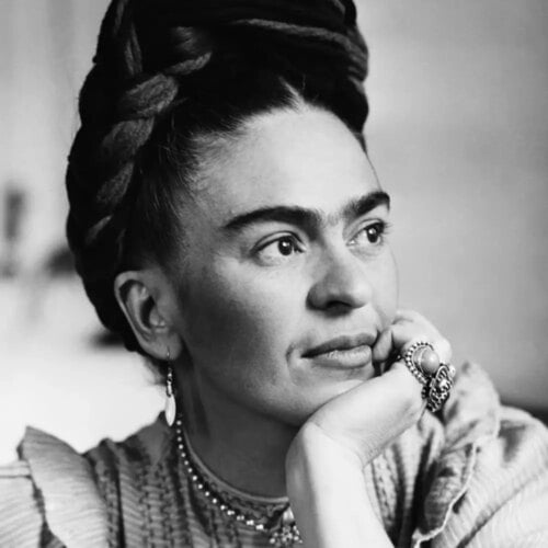 Quelle était la spécialité de l’artiste Frida Kahlo ? 