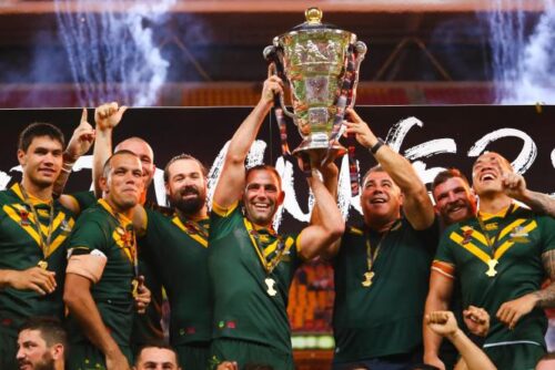 À quelle fréquence, la Coupe du Monde de Rugby à XV est-elle organisée ? 