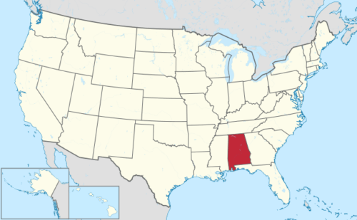 Qu'est-il interdit de faire le soir d'Halloween dans l'État d'Alabama aux États-Unis ? 