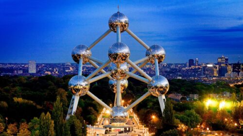 Pour quel événement l’Atomium de Bruxelles a-t-il été construit ? 