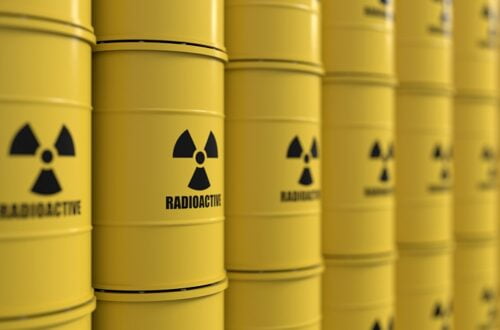 Jusqu’en 1993, où étaient envoyés les déchets radioactifs issus des centrales nucléaires françaises ? 