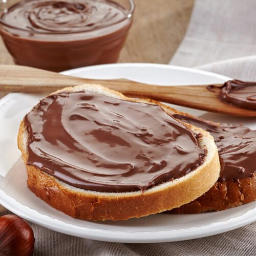Quel était le nom de la pâte à tartiner lancée par Côte d'Or en 1952 pour concurrencer Nutella ? 