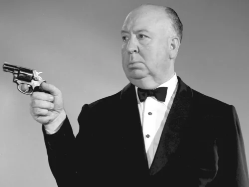 Quel est le surnom du réalisateur Alfred Hitchcock ? Alfred hitchcock