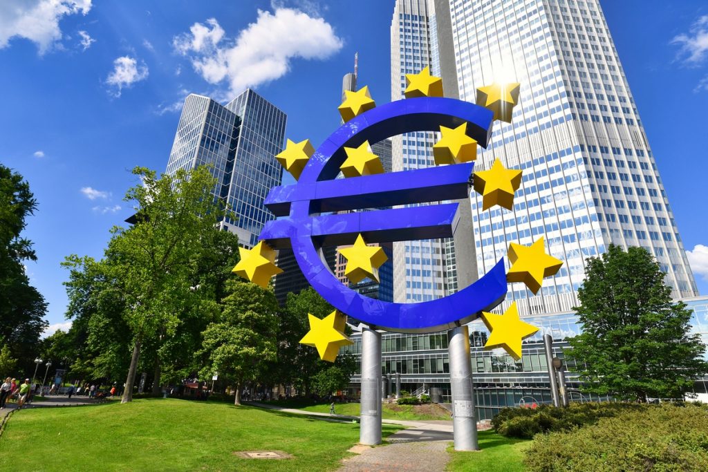 Dans quelle ville siège la banque centrale européenne (BCE) ? 