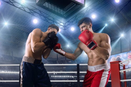 En boxe, la catégorie la plus légère reconnue est le poids mouches. Vrai ou faux ? 
