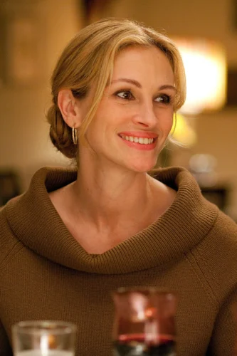 Dans laquelle de ces comédies romantiques ne retrouve-t-on pas l'actrice Julia Roberts ? Julia Roberts