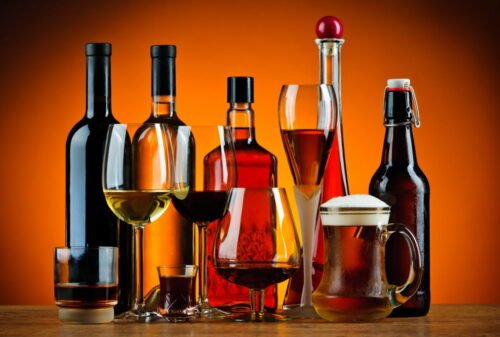 Quelle boisson est obtenue par la distillation de céréales ? 