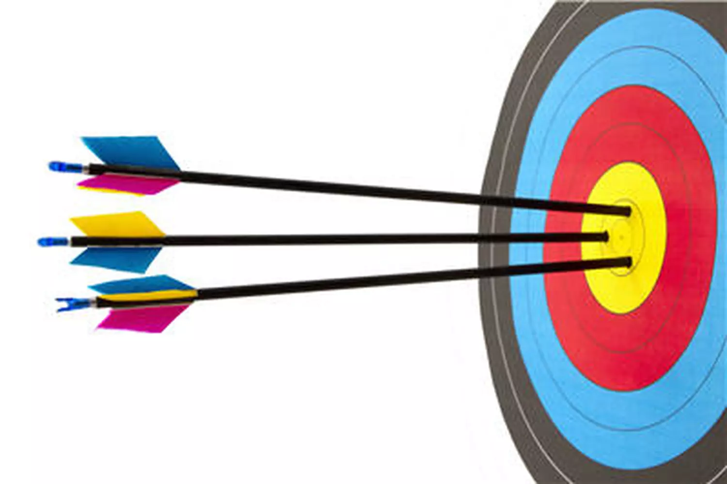 Au tir à l'arc, quelle est la couleur au centre de la cible ? 