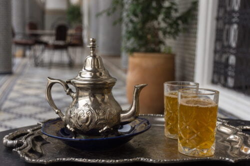 Quel thé fait partie des spécialités culinaires marocaines ? 