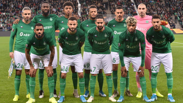 Quelle équipe francaise de football est surnommée “les Verts” ? 