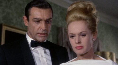 À quel réalisateur doit-on le film : Pas de printemps pour Marnie (1964) ? 
