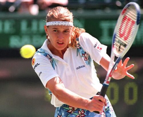 Quel exploit la joueuse de tennis féminin Steffi Graf a-t-elle réalisée en 1988 ? 