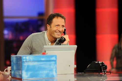Dans le jeu télé A prendre ou à laisser, comment Arthur appellait-t-il le banquier ? 