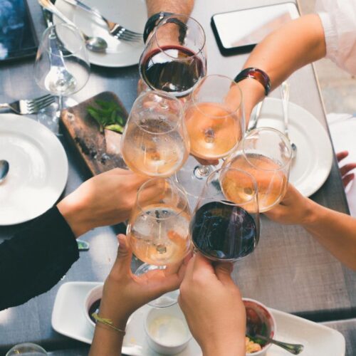 Dans cette phrase, à quel temps est conjugué le verbe boire : “Selon les sondages, les Français boiraient plus de vin que les Anglais.” ? 
