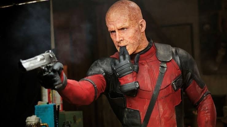 Quel acteur endosse le rôle du superhéros Deadpool ? 