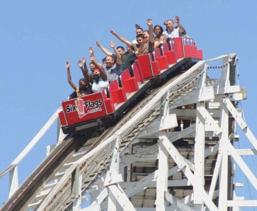 En Russie, les “montagnes russes” sont appelées des “montagnes américaines”. Vrai ou faux ? 