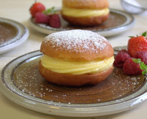 Comment s’appelle cette viennoiserie originaire d’Allemagne ? 