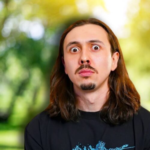 Quelle est la spécialité du youtubeur canadien francophone Gurky ? 