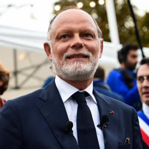 De quelle ville, l'ancien premier ministre français Édouard Philippe, a-t-il été élu maire en 2010 ? 