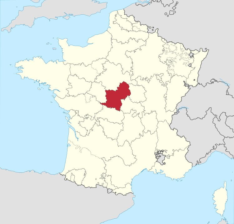Quelle ville française était la capitale de la province historique qu'on appelle le Berry ? 