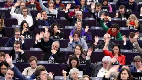 L’indemnité des eurodéputés varie selon les pays. Vrai ou faux ? 