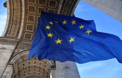 L’hymne de l’Union européenne est l’Hymne à l'amour de Beethoven. Vrai ou faux ? 