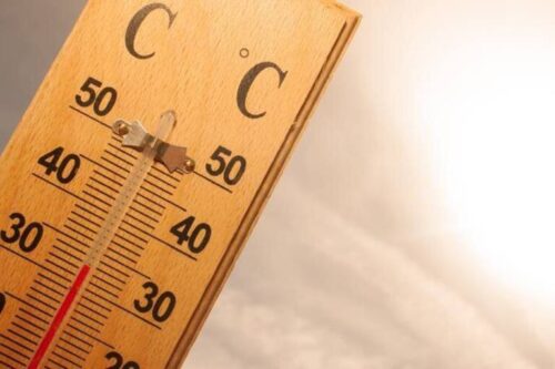 En période de canicule, il est recommandé de boire de l'eau glacée pour réguler au mieux sa température. Vrai ou faux ? 