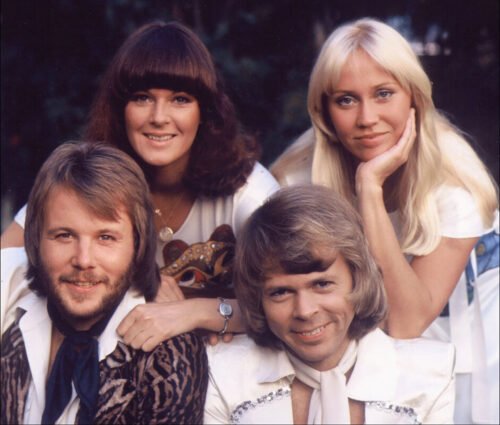 Quelle proposition désigne un tube du groupe suédois ABBA ? 