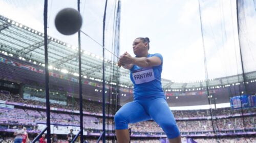 Quel est le pays des 2 médaillés d'or du lancer de marteau masculin et féminin aux Jeux olympiques 2024 ? 